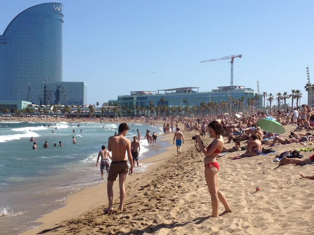 Bedcelona Beach Club & Rooms - Barcelona, Barcelona